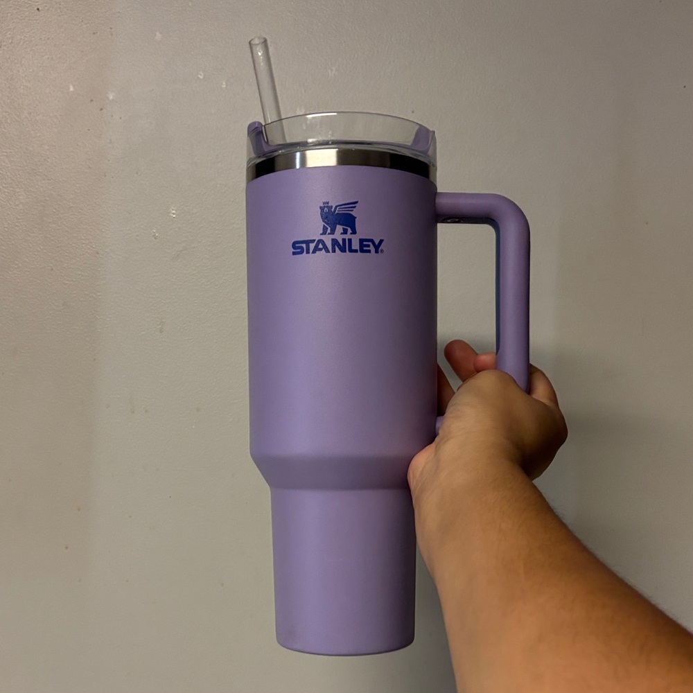 Stanley Lavender with Clear Straw Stanley 40oz